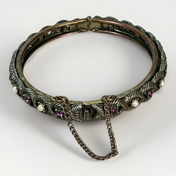VTG Victorian Revival Hinged Bangle Amethyst Seed Pearls Safety Chain - Picture 4 of 16
